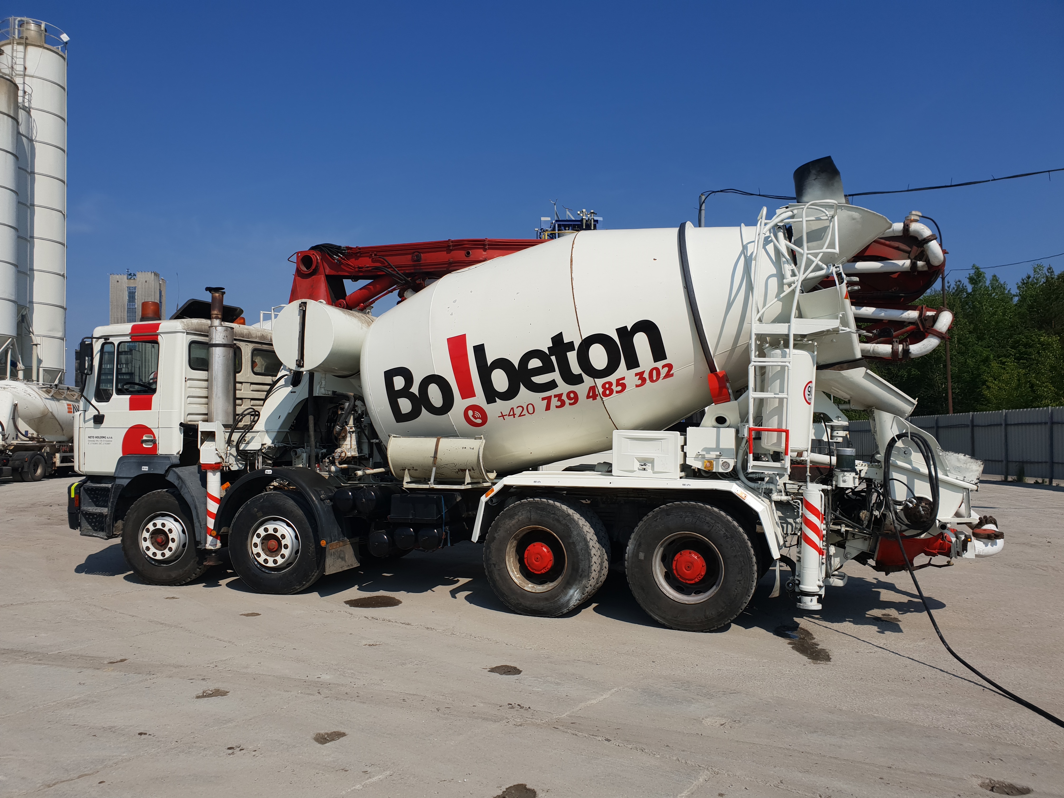 Čerpání betonu od společnosti BoBeton